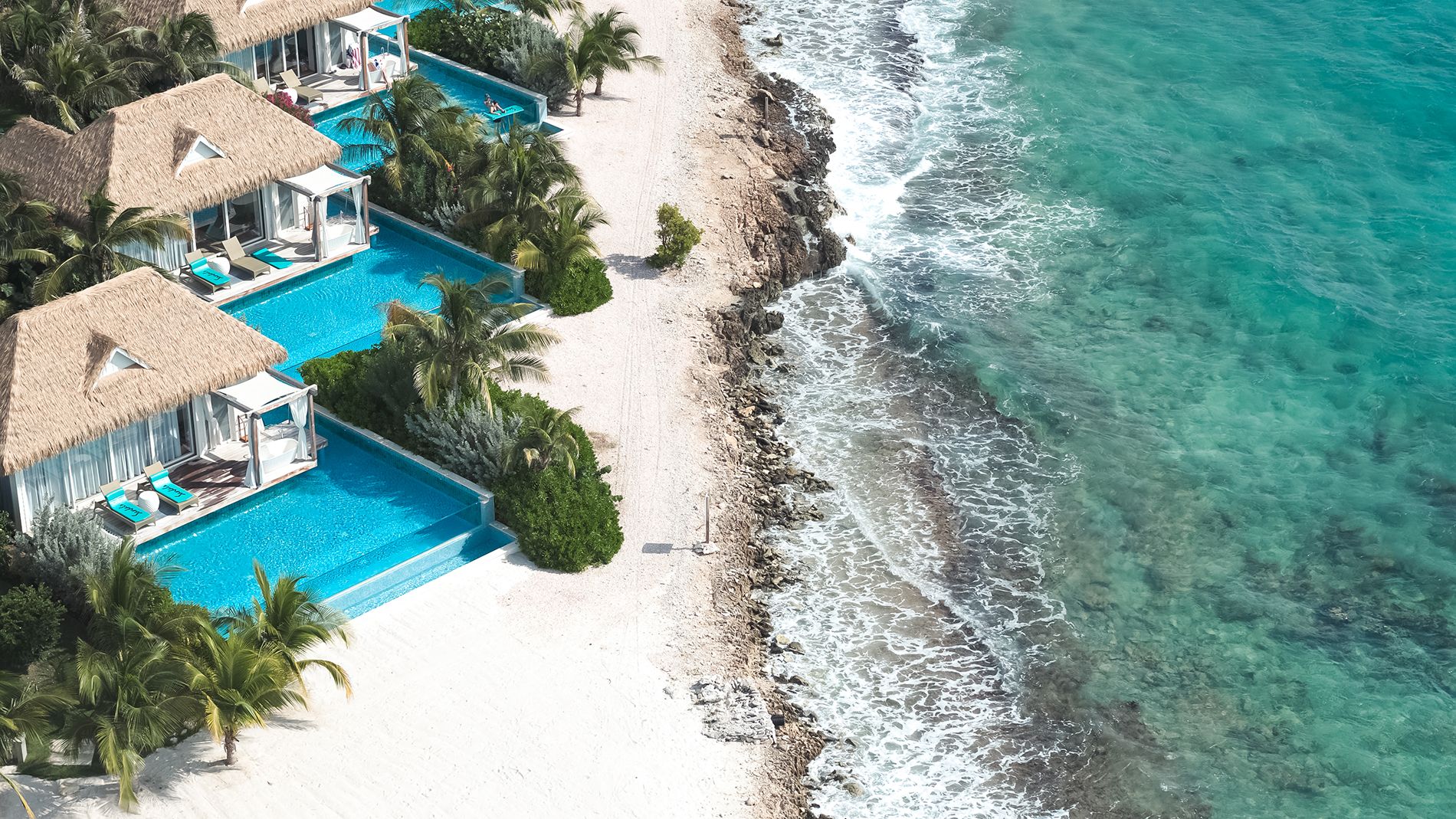 sandals-royal-curacao-honeymoon-suites-2-1